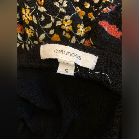 Maurices Lightweight Floral Peplum Top - Picture 2 of 2